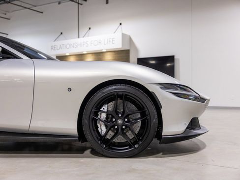 Used 2024 Ferrari Roma image 25