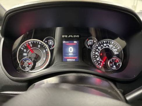 Used 2024 RAM 2500 Big Horn AWD/4WD image 12