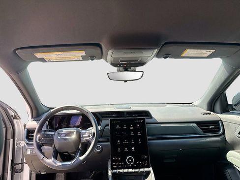 Used 2026 GMC Terrain AT4 w/ Convenience Package III image 21