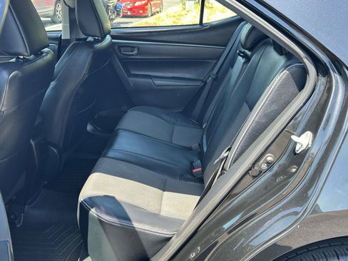 Used 2015 Toyota Corolla S FWD image 9