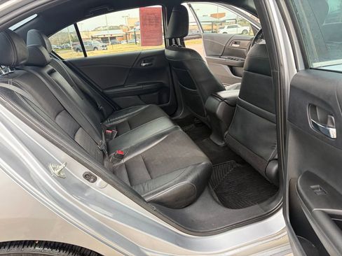 Used 2016 Honda Accord Sport image 20