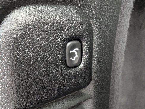 Used 2024 Dodge Durango GT image 34