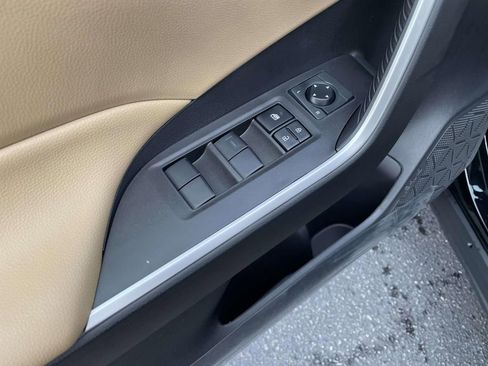 New 2025 Toyota RAV4 LE image 28