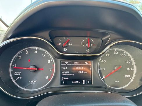 Used 2019 Chevrolet Cruze LS w/ LS Convenience Package FWD image 15