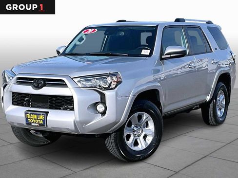 Certified 2020 Toyota 4Runner SR5 image 1
