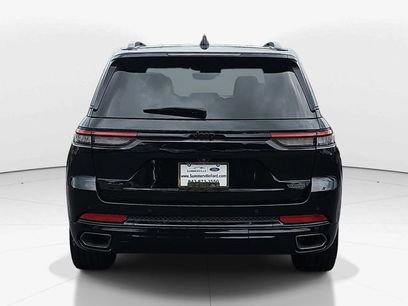 Used 2025 Jeep Grand Cherokee Summit w/ Obsidian Package