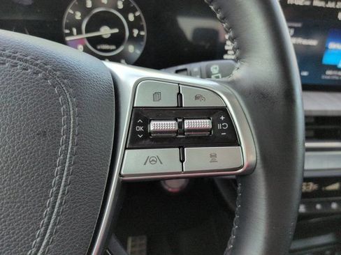 Used 2024 Kia Telluride SX w/ Towing Package FWD image 26