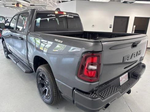 New 2026 RAM 1500 Express AWD/4WD image 6