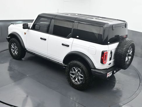 New 2025 Ford Bronco Badlands image 36