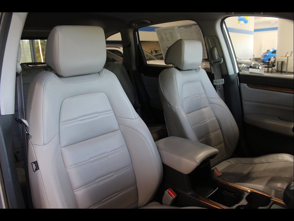 Used 2020 Honda CR-V Touring image 22