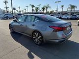 Certified 2022 Nissan Altima 2.5 SR image 4