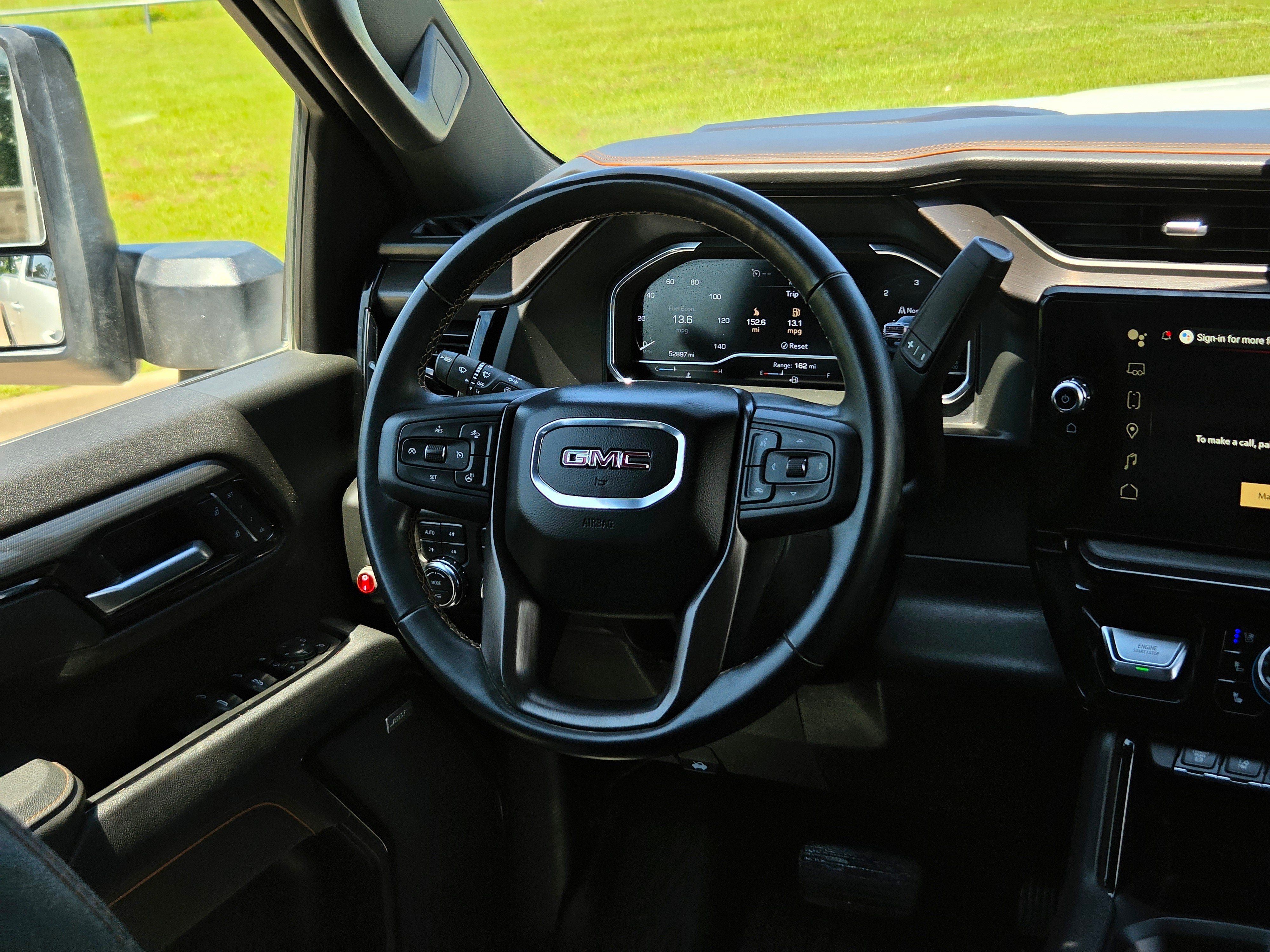 Used 2025 GMC Sierra 2500 AT4 w/ AT4 Premium Plus Package AWD/4WD image 46