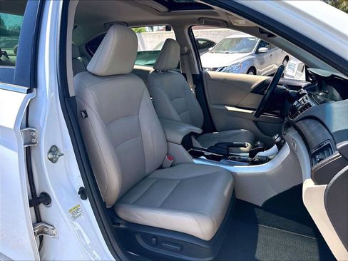 Used 2014 Honda Accord EX-L image 10