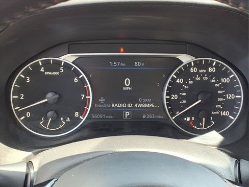 Used 2024 Nissan Altima 2.5 SR FWD image 29
