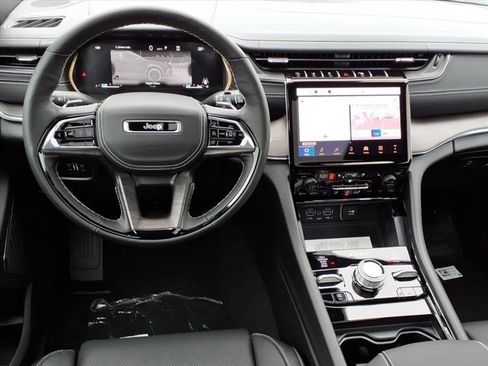 New 2025 Jeep Grand Cherokee L Overland w/ Advanced Protech Group III image 5