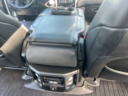 Used 2023 RAM 1500 Laramie AWD/4WD image 43