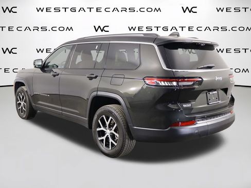 Used 2023 Jeep Grand Cherokee L Limited w/ Luxury Tech Group II AWD/4WD image 46