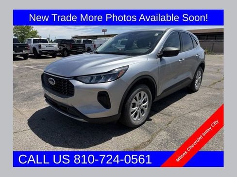 Used 2024 Ford Escape Active AWD/4WD image 1