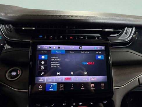 Used 2024 Jeep Grand Cherokee Limited 4xe w/ Luxury Tech Group II image 15