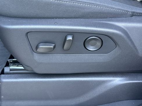 New 2026 Chevrolet Silverado 1500 Custom Trail Boss w/ LPO, Dark Essentials Package image 13