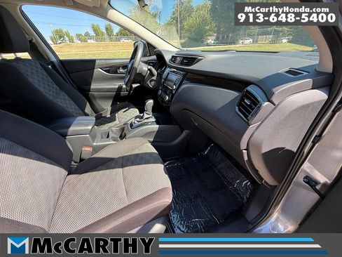 Used 2020 Nissan Rogue Sport SV FWD image 42