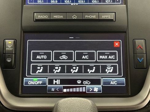 Certified 2024 Subaru Outback 2.5i image 13