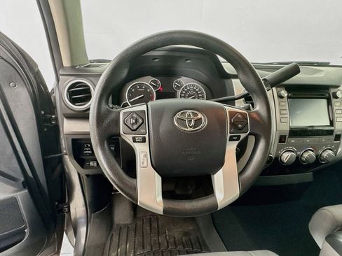 Used 2016 Toyota Tundra SR5 AWD/4WD image 12