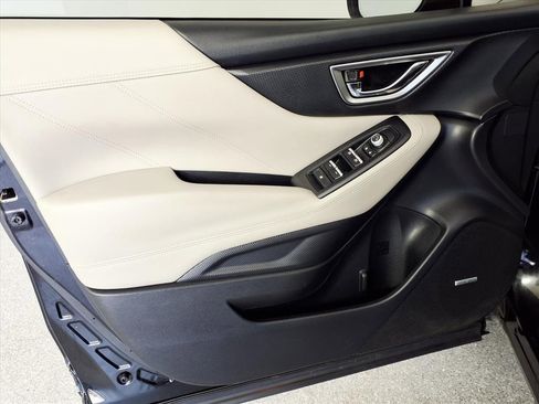 Used 2019 Subaru Forester Limited w/ Popular Package #3 image 16