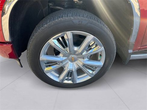 Used 2023 Chevrolet Silverado 1500 High Country w/ High Country Premium Package image 9