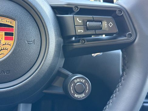 New 2026 Porsche Macan Turbo image 28