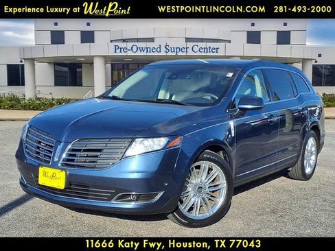 Used 2018 Lincoln MKT AWD w/ Technology Package image 1