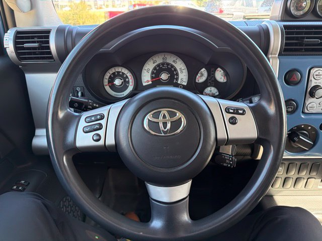 Used 2013 Toyota FJ Cruiser 4WD w/ Convenience Pkg image 18