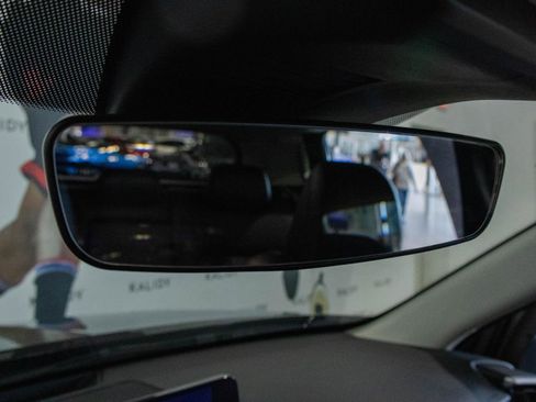 Used 2024 MAZDA CX-50 AWD 2.5 S w/ Preferred Package image 11