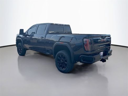 Used 2024 GMC Sierra 2500 AT4 w/ AT4 Premium Plus Package image 5