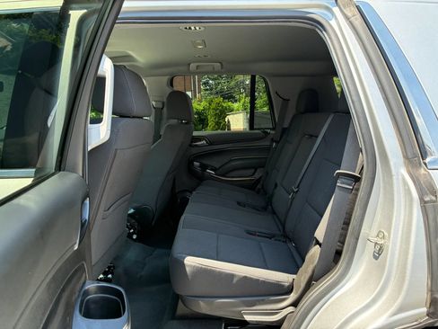 Used 2019 Chevrolet Tahoe 4WD w/ Enhanced Driver Alert Package image 12