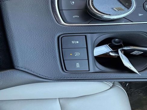 Used 2023 Cadillac XT4 Premium Luxury w/ Cold Weather Package image 25