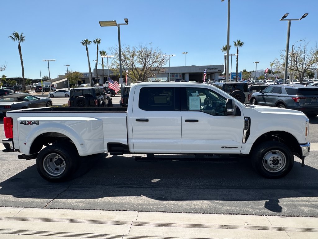Used 2024 Ford F350 XLT AWD/4WD image 9