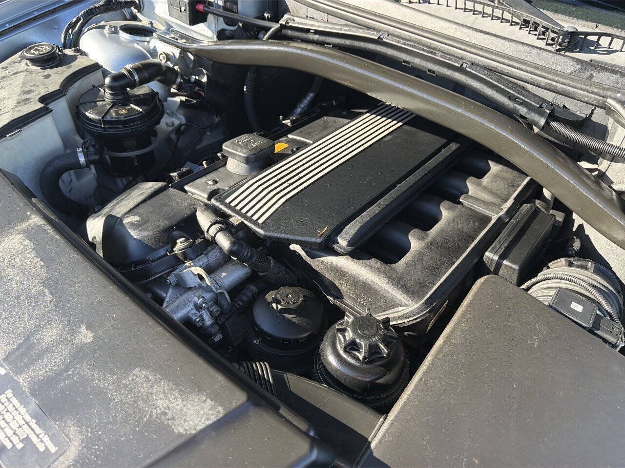 Used 2005 BMW X3 3.0i AWD/4WD image 15