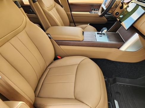 New 2026 Land Rover Range Rover SE AWD/4WD image 10