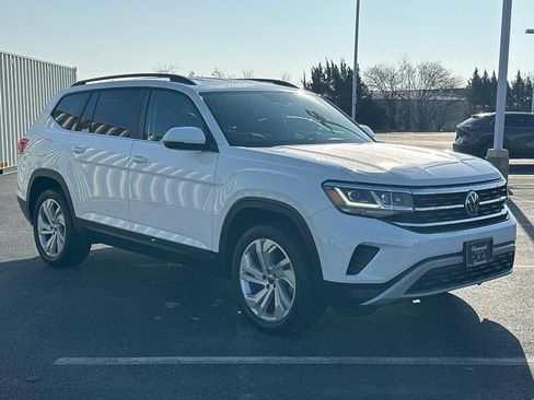 Used 2022 Volkswagen Atlas SE image 3