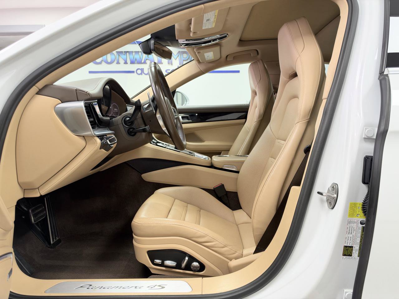 Used 2018 Porsche Panamera 4S AWD/4WD image 9