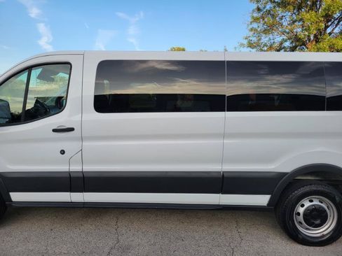 Used 2018 Ford Transit 350 XL RWD image 14