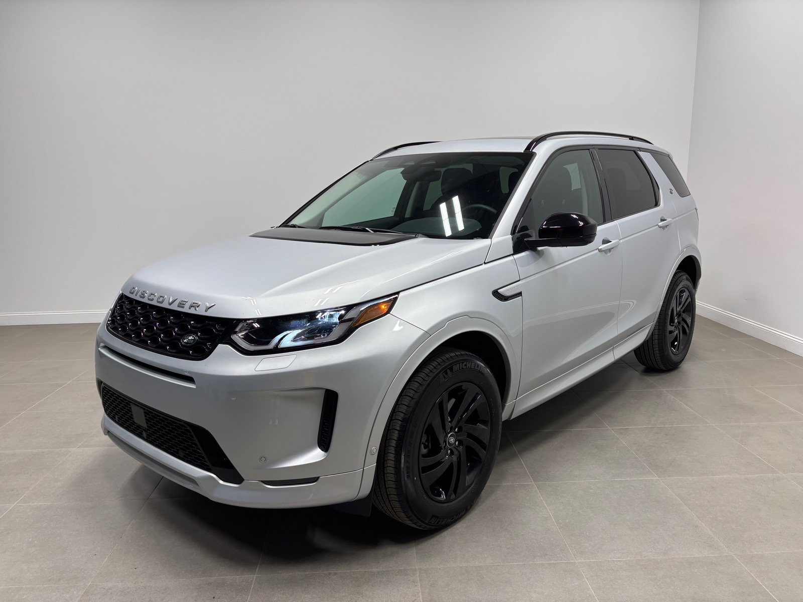 New 2024 Land Rover Discovery Sport S AWD/4WD image 1