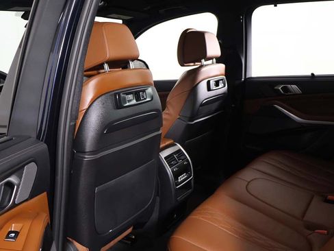 Used 2022 BMW X5 M50i w/ Executive Package AWD/4WD image 32