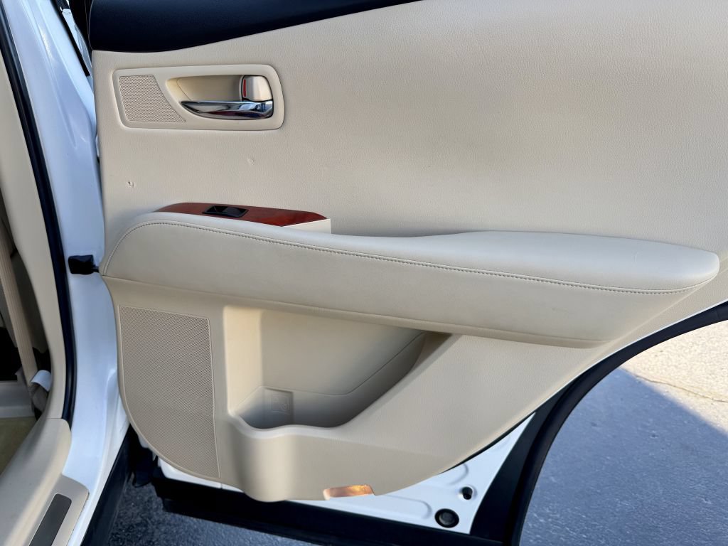 Used 2011 Lexus RX 350 2WD w/ Premium Pkg image 27