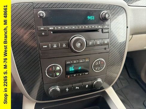 Used 2013 Chevrolet Avalanche LT AWD/4WD image 17