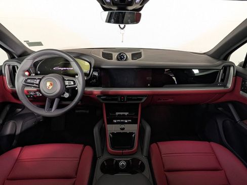 New 2026 Porsche Cayenne AWD/4WD image 20