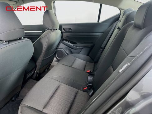 Used 2023 Nissan Altima 2.5 SV FWD image 29