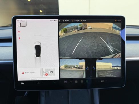 Used 2021 Tesla Model Y Long Range image 12