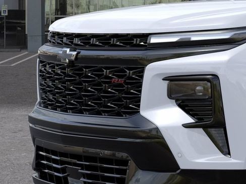 New 2027 Chevrolet Traverse RS FWD image 13